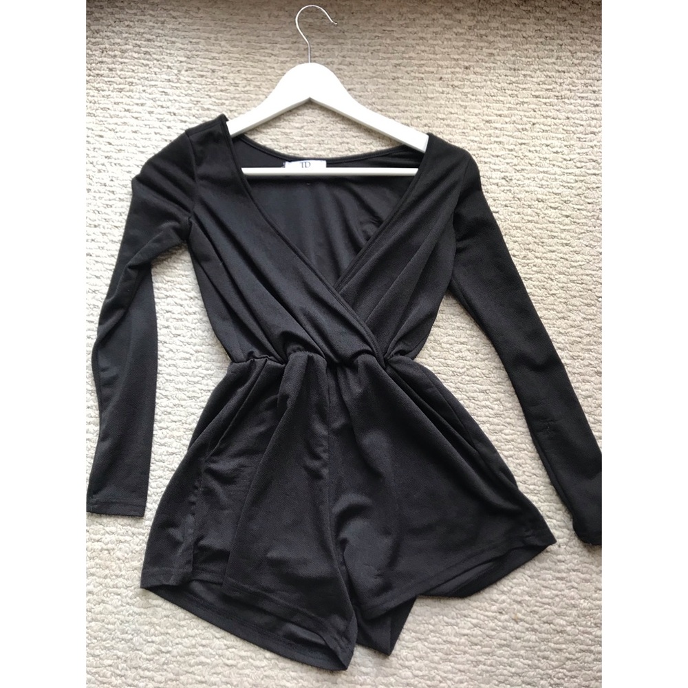 True Decadence Black Long Sleeved Romper Petite